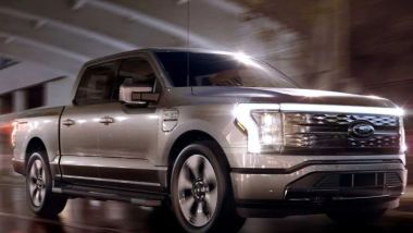 Strategie commerciali Ford: il pick-up elettrico F150 Lightning non ha avuto successo