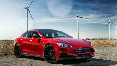 Studio Castrol sulle EV: Tesla, marchio 