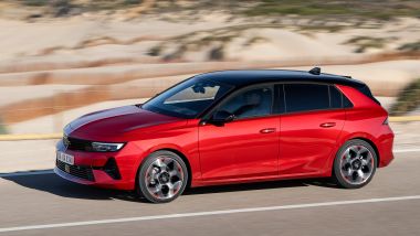 Su Astra Hybrid, vantaggi fino a 9.000 euro
