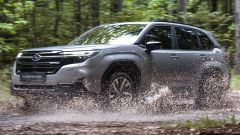 Video: Subaru Forester 2025, opinioni dopo prova su strada e offroad