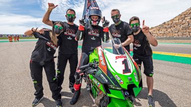 Superbike, Jonathan Rea festeggia la 100° vittoria in carriera ad Aragon 2021