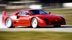 Supercar anni 80: quanto costano auto come Ferrari F40, M3 e Porsche