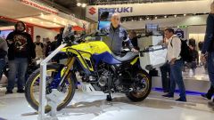 Suzuki: V-Strom 800 e GSX-8S le novità allo stand EICMA 2022. L'intervista a Paolo Ilariuzzi