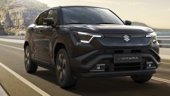 Nuova Suzuki eVitara, EV e 4x4 (2025): foto, video, data uscita