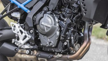 Suzuki GSX-8S 2023, il nuovo motore bicilindrico