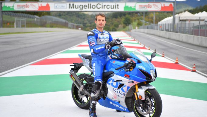 Suzuki Gsx R1000r Anniversario Come La Motogp Caratteristiche Motorbox