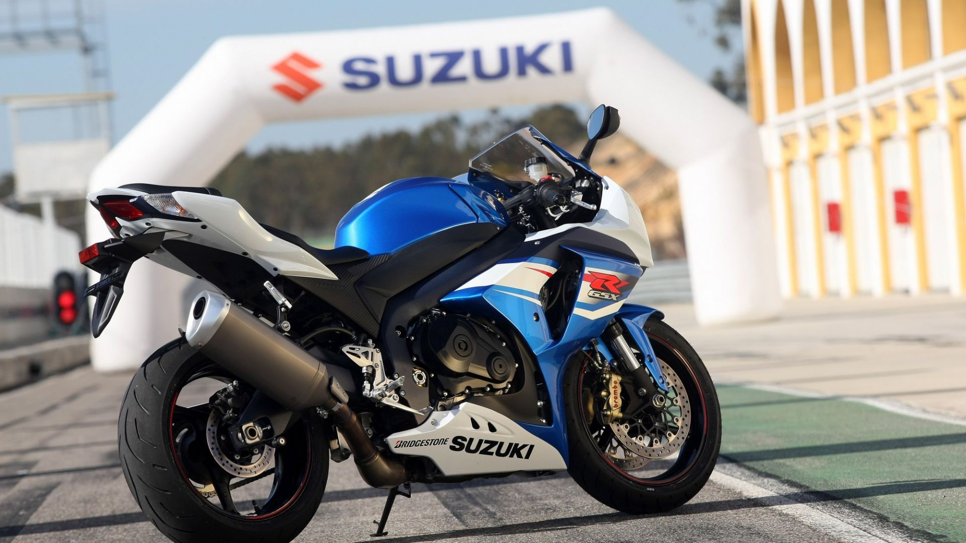 РћР±РѕРё Suzuki GSX R HD