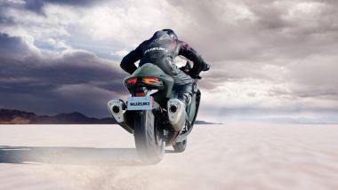 Suzuki Hayabusa 2025 - Posteriore