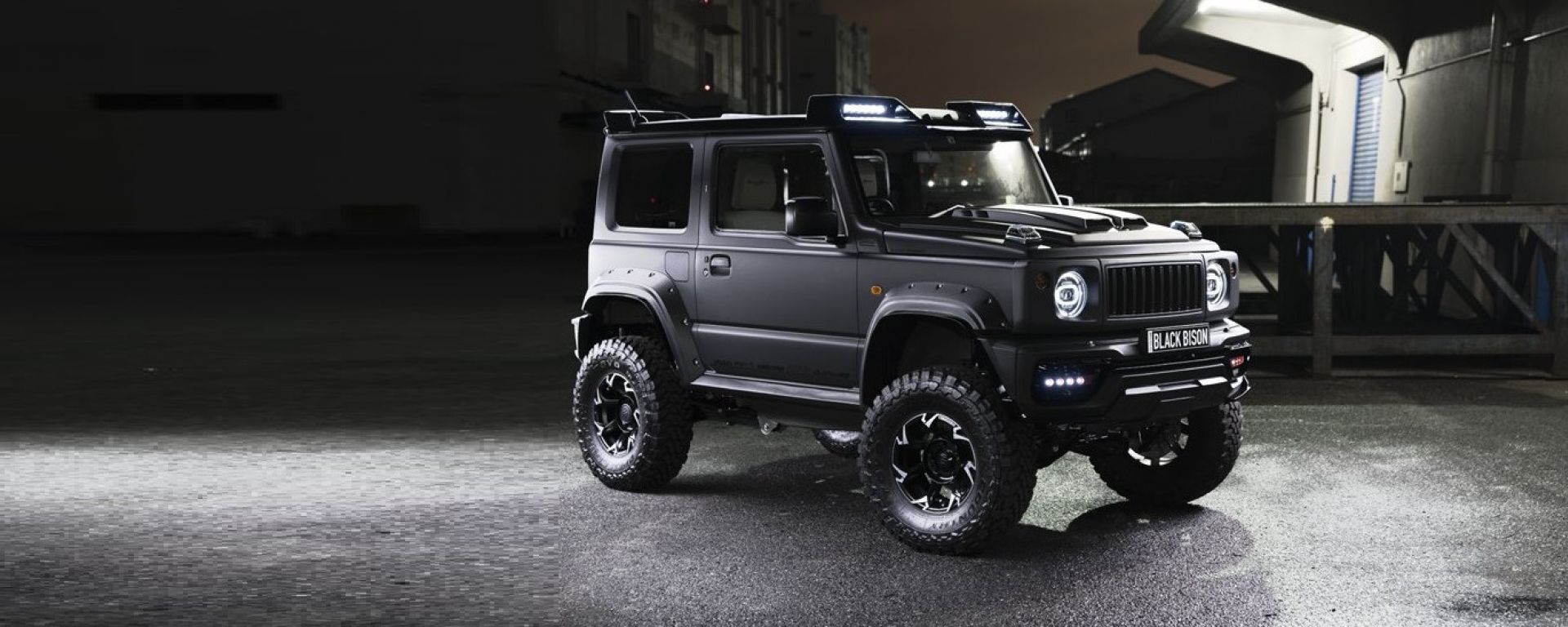 Suzuki Jimny Black Bison by Wald International la foto gallery - MotorBox