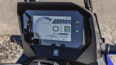Suzuki V-Strom 800SE: il display TFT da 5''