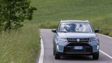Suzuki Vitara 1.4 Hybrid 4WD: la carrozzeria bicolore è un optional da 1.250 euro