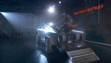 Tesla Cybertruck e Tesla ATV