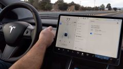 Tesla Model 3, in Europa senza Autopilot. Il problema omologazione