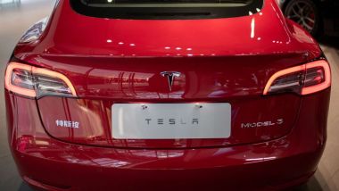 Tesla Model 3, cofano malandrino