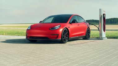 Tesla Model 3 è lei l'elettrica più venduta d'Europa