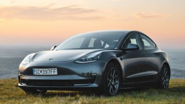 Tesla Model 3 la EV usata pi&ugrave; cercata (anche in Italia)