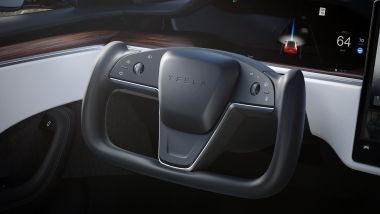 Tesla Model S Dual Motor AWD: il discusso volante yoke