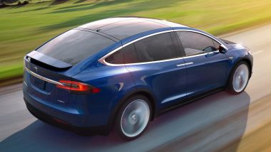 Tesla Model S e Model X: aggiornamento OTA per ridurre il rumore in abitacolo. Qui, la Model X