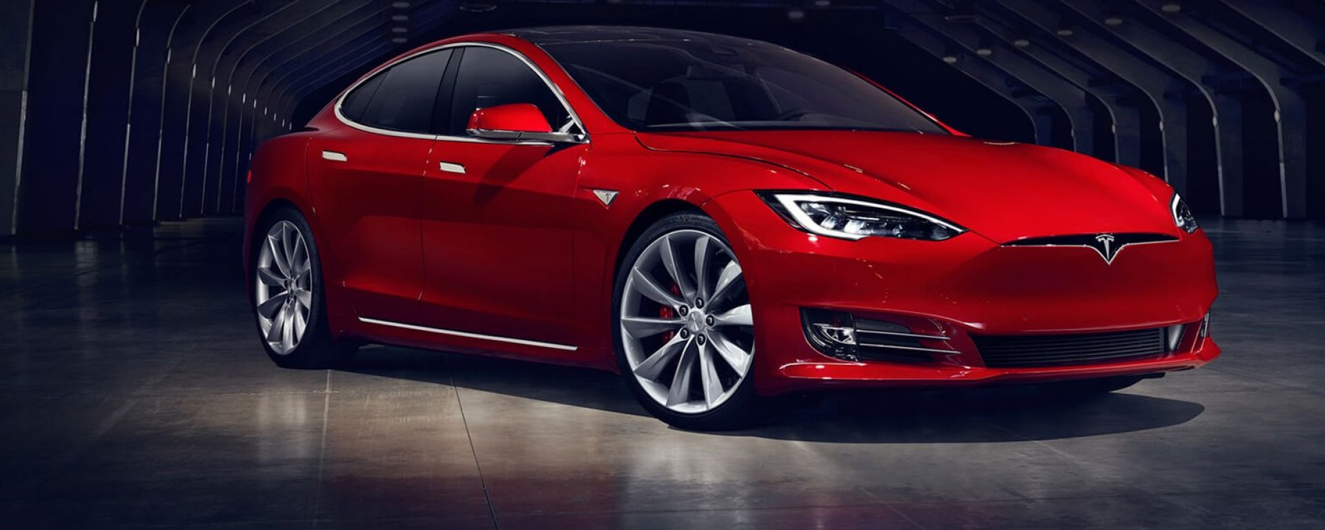 Novità auto Tesla Model S ecco il primo restyling della coupé di