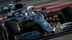 Mercedes spaventa la Formula 1 con il DAS