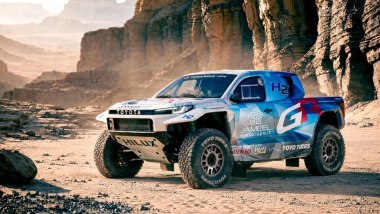 Toyota DKR GR FC Hilux: un laboratorio tecnologico per i modelli di serie del futuro