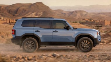 Toyota: il nuovo SUV Land Cruiser