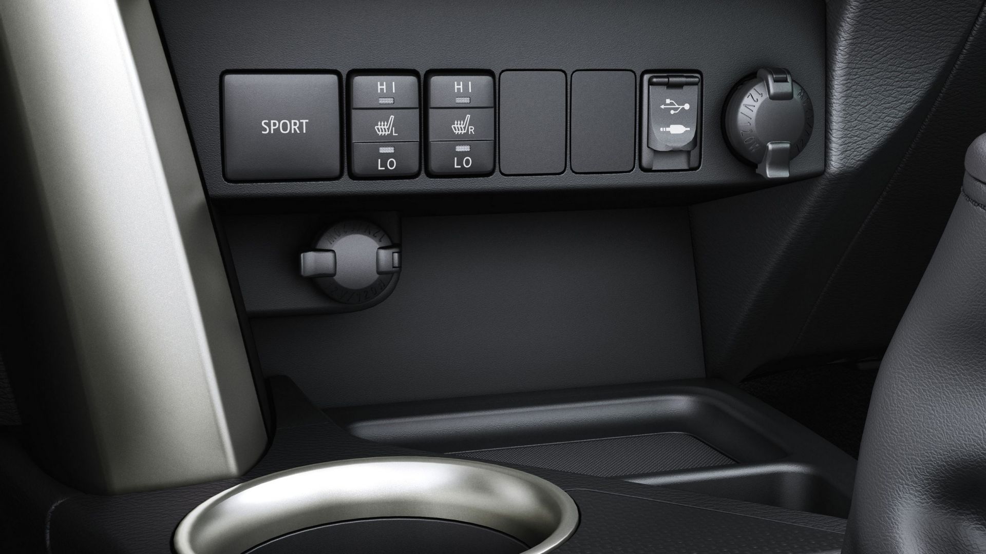 Рав 4 кнопку. Кнопка Toyota rav4 2020. Рав 4 кнопки управления. Рав 4 кнопка привода. Кнопка TRC на Toyota rav4 2010.