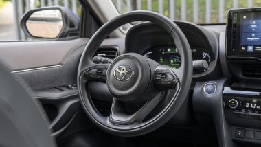 Toyota Yaris Cross, il volante