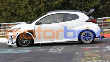 Toyota Yaris GR: visuale laterale