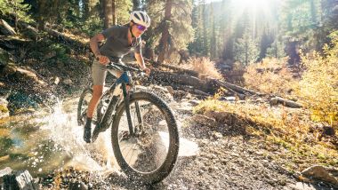 Trek E-Caliber, la nuova famiglia di mountain bike elettriche