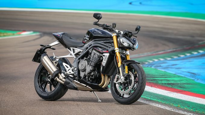 speed triple rs custom