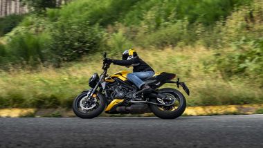 Triumph Street Triple 765 RS: piattaforma inerziale e cinque mappe motore