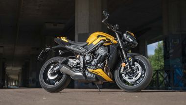 Triumph Street Triple 765 RS: un design moderno e sportivo