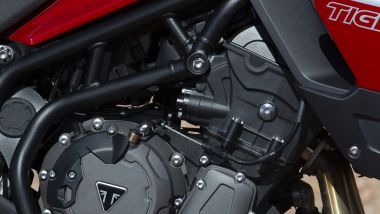 Il nuovo motore da 888 cc di Triumph TIger 900