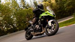 Triumph Tiger Sport 600 2025: più tecnologie e colori. Quali novità