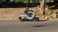 Vespa GTS 300 HPE SuperTech: la prova dello scooter italiano