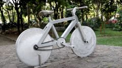 Video Youtube: una bicicletta funzionante realizzata in cemento armato