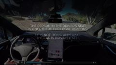 Il video di Tesla Model X che guida da sola? Falso. E Musk sapeva