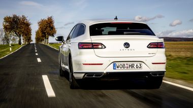 Volkswagen Arteon eHybrid: visuale posteriore