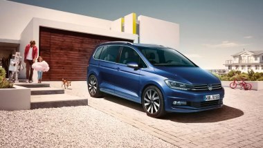 Volkswagen e la transizione: terminata la produzione della monovolume Touran