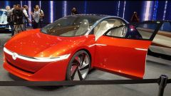 Volkswagen I.D. Vizzion, a Ginevra concept elettrica a guida autonoma