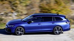 VW Passat eHybrid (2024): plug-in da record di autonomia? Prezzo