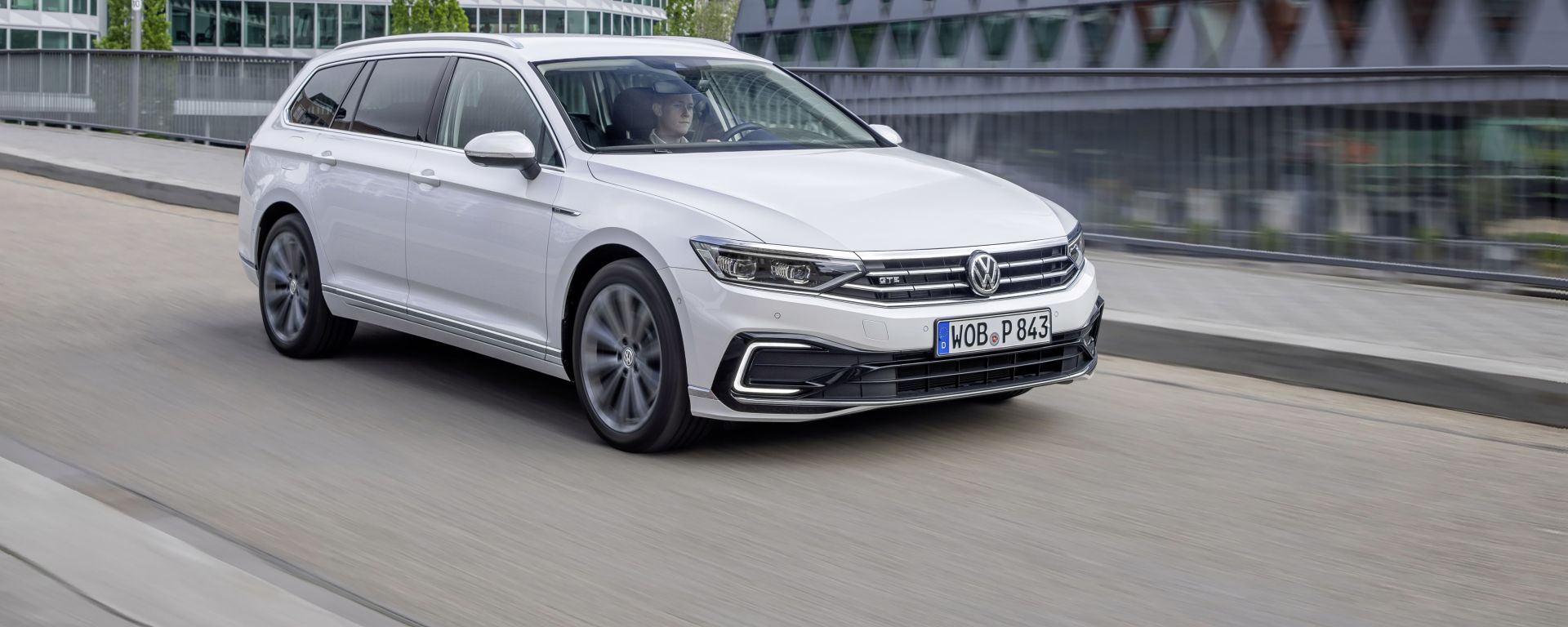 Nuova Volkswagen Passat GTE 2019 Ibrida: Prezzi E Autonomia - MotorBox