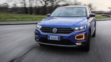 Volkswagen T-Roc, prezzi da 22.850 euro