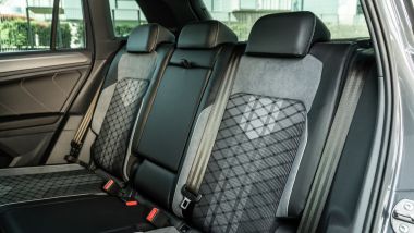 Volkswagen Tiguan 1.5 TSI R-Line: divanetto posteriore