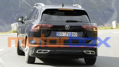 Volkswagen Tiguan 2025: visuale posteriore