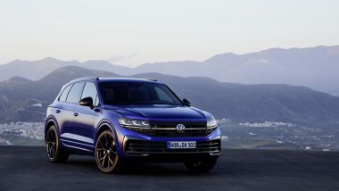 Volkswagen Touareg R 2024, 3/4 anteriore