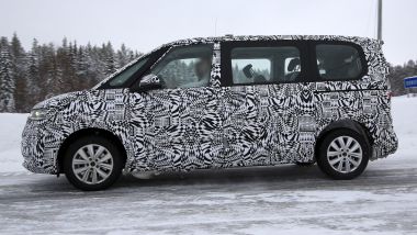 Volkswagen Transporter 2021: le foto spia