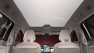 Volvo ES90, il tetto elettrocromico