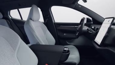 Volvo EX30, interni raffinati e tecnologici per l'urban-SUV elettrico